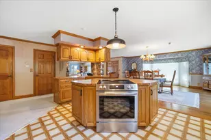 2 Breckenridge Dr, Bloomington, IL 61701 - Photo 18