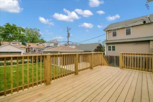 4036 W Warwick Ave, Chicago, IL 60641 - Photo 40