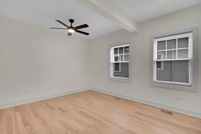 4036 W Warwick Avenue, Chicago, IL 60641 - Photo 22