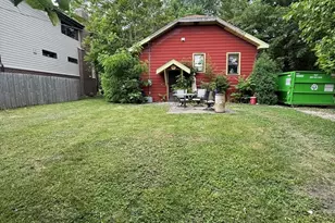 205 S Lincoln St, Westmont, IL 60559 - Photo 2