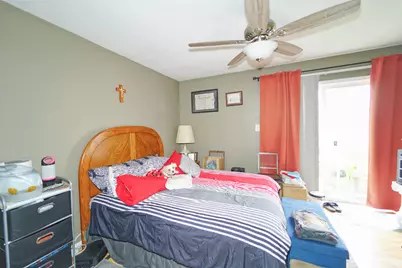 389 Meadow Green Lane #1, Round Lake Beach, IL 60073 - Photo 6