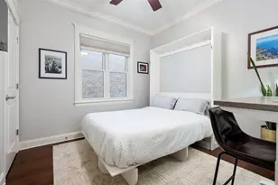 1039 W Grace St, Chicago, IL 60613 - Photo 20