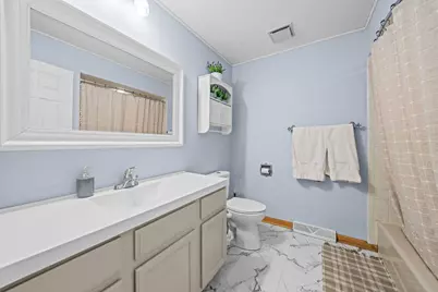 1393 Bryn Mawr Street, Rockford, IL 61107 - Photo 16