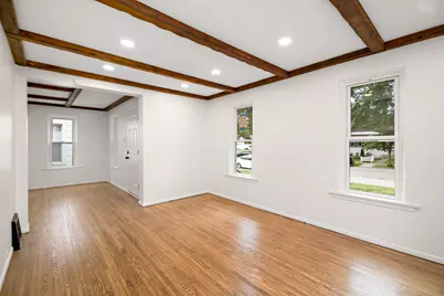 974 S Washington Avenue, Kankakee, IL 60901 - Photo 4