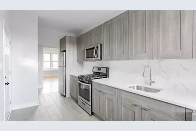 1409 E 61st Place #2, Chicago, IL 60637 - Photo 2
