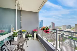 1901 S Calumet Ave, Chicago, IL 60616 - Photo 26