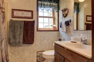 17331 Hillside Rd, Morrison, IL 61270 - Photo 10