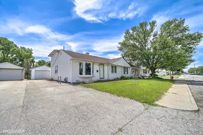 4231 Southwest Highway, Hometown, IL 60456 - Photo 1