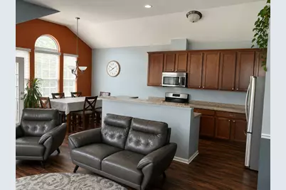 6541 Lilac Boulevard, Hanover Park, IL 60133 - Photo 6