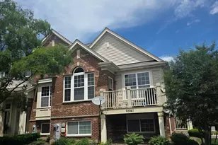 6541 Lilac Blvd, Hanover Park, IL 60133 - Photo 2