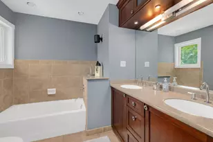 1906 Stoddard Ave, Wheaton, IL 60187 - Photo 22