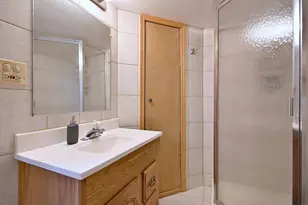 1350 W Barnwall Dr, Addison, IL 60101 - Photo 32