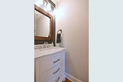 1350 W Barnwall Drive, Addison, IL 60101 - Photo 6