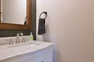 1350 W Barnwall Dr, Addison, IL 60101 - Photo 6
