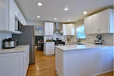 1350 W Barnwall Drive, Addison, IL 60101 - Photo 18