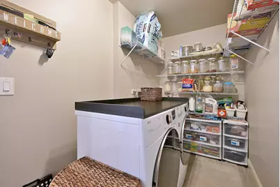 1350 W Barnwall Drive, Addison, IL 60101 - Photo 24