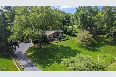 40484 Sunset Drive N, Antioch, IL 60002 - Photo 2