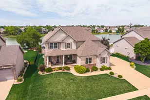 3618 Pamela Dr, Bloomington, IL 61704 - Photo 2