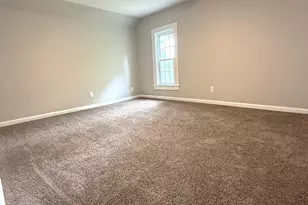 409 E Chestnut St, Paxton, IL 60957 - Photo 16