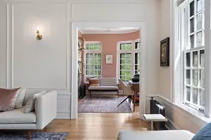 510 W Surf St, Chicago, IL 60657 - Photo 8
