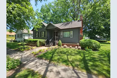 48 N Market Street, Momence, IL 60954 - Photo 2