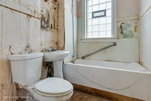 5308 S Bishop St, Chicago, IL 60609 - Photo 24