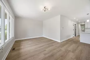 10439 S Drake Ave, Chicago, IL 60655 - Photo 20