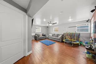 8638 S Keeler Ave, Chicago, IL 60652 - Photo 30