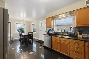 8638 S Keeler Ave, Chicago, IL 60652 - Photo 12