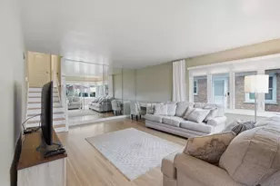 8638 S Keeler Ave, Chicago, IL 60652 - Photo 10