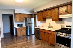 7554 W Willowood Ct, Orland Park, IL 60462 - Photo 6