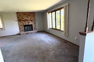 7554 W Willowood Ct, Orland Park, IL 60462 - Photo 4