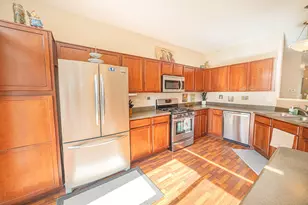24090 W Pear Tree Circle, Plainfield, IL 60585 - Photo 4