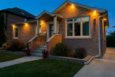 1721 S Cumberland Avenue, Park Ridge, IL 60068 - Photo 1