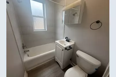 6912 N Ashland Boulevard #403, Chicago, IL 60626 - Photo 6