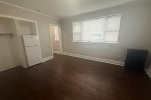 6912 N Ashland Blvd, Chicago, IL 60626 - Photo 2