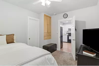 827 Central Avenue, Hollister, CA 95023 - Photo 8