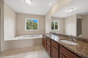 859 Evergreen Ave, Glen Ellyn, IL 60137 - Photo 14