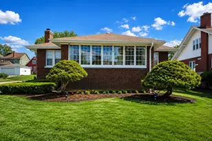 270 W 16th St, Chicago Heights, IL 60411 - Photo 4