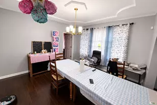 270 W 16th St, Chicago Heights, IL 60411 - Photo 10