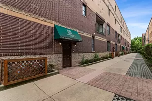 170 N Marion St, Oak Park, IL 60301 - Photo 2