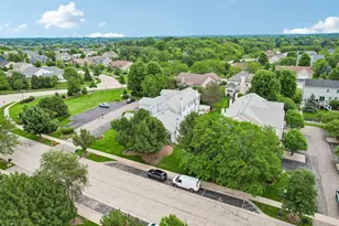 2722 Kendall Crossing, Johnsburg, IL 60051 - Photo 30