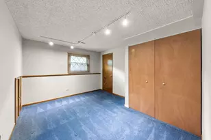 403 W Harding Rd, Lombard, IL 60148 - Photo 22