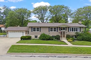 403 W Harding Rd, Lombard, IL 60148 - Photo 2