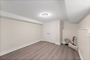 5252 N Mulligan Ave, Chicago, IL 60630 - Photo 32