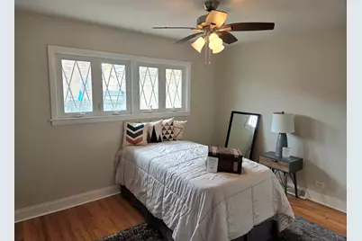 8517 W Carmen Avenue, Chicago, IL 60656 - Photo 18