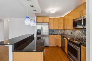 400 E Randolph St, Chicago, IL 60601 - Photo 10