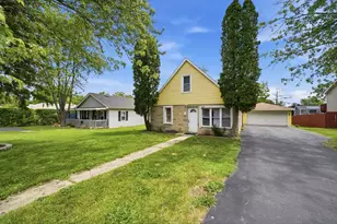 2407 Hermon Ave, Zion, IL 60099 - Photo 2