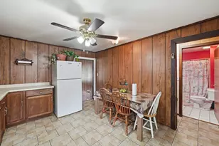2407 Hermon Ave, Zion, IL 60099 - Photo 8
