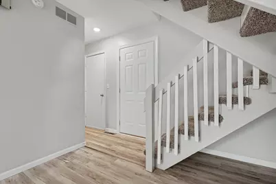 1931 Blackthorn Drive #1931, Champaign, IL 61821 - Photo 6